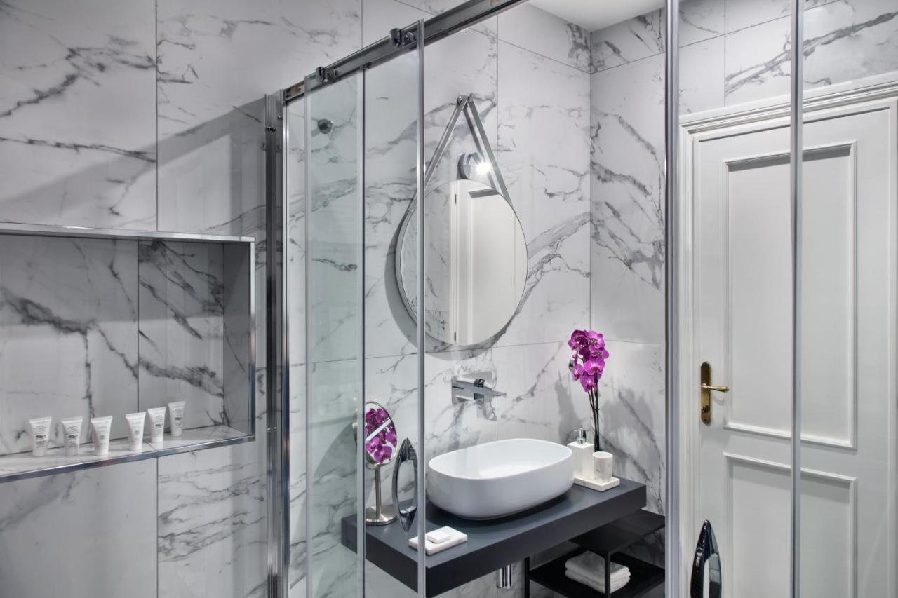 Fellini Design Suites โรม ภายนอก รูปภาพ
