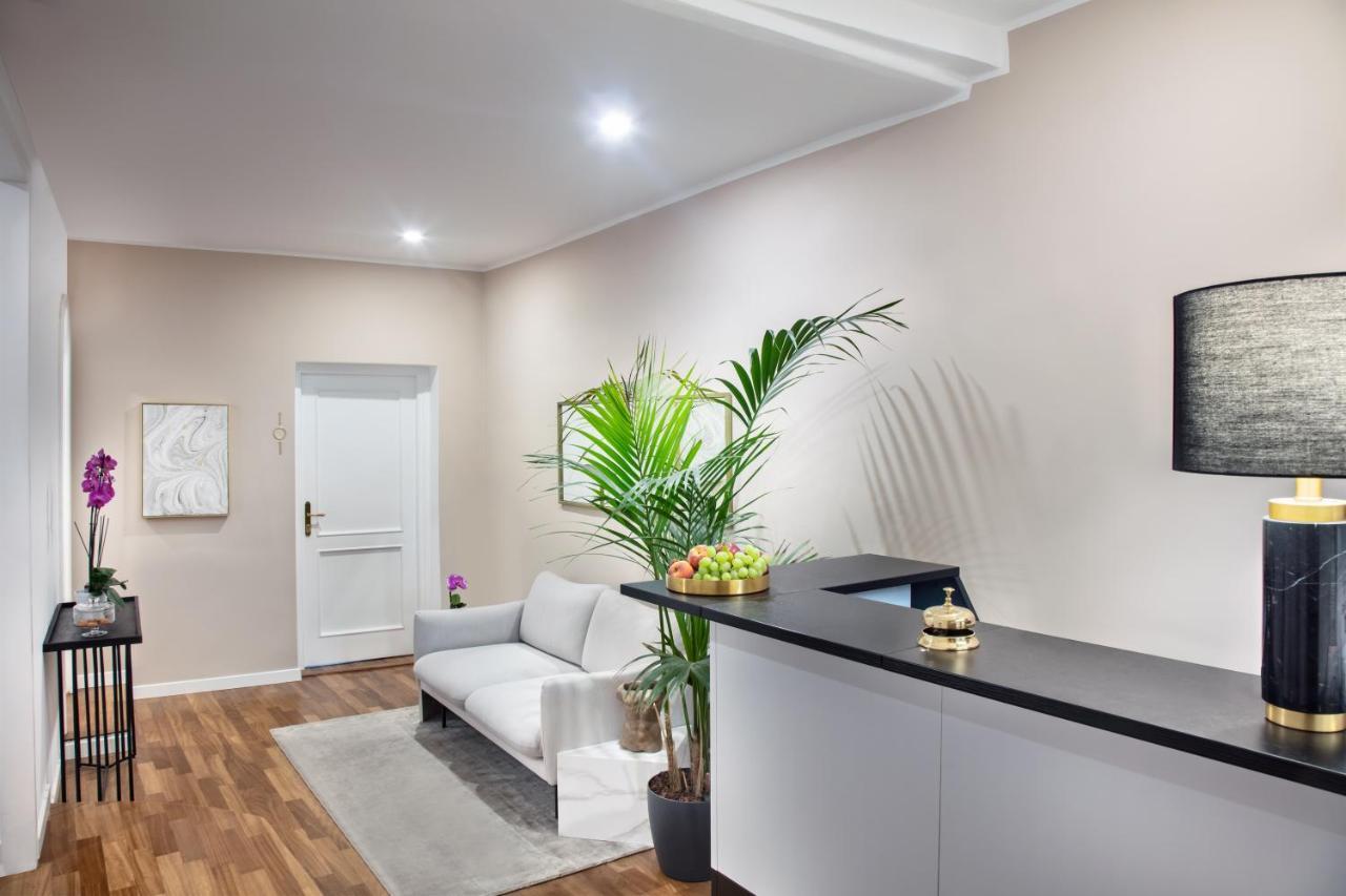 Fellini Design Suites โรม ภายนอก รูปภาพ