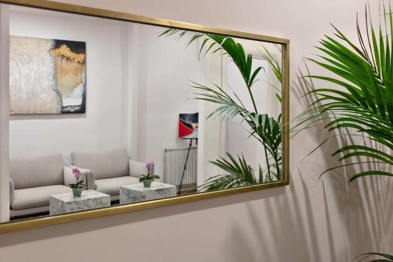 Fellini Design Suites โรม ภายนอก รูปภาพ
